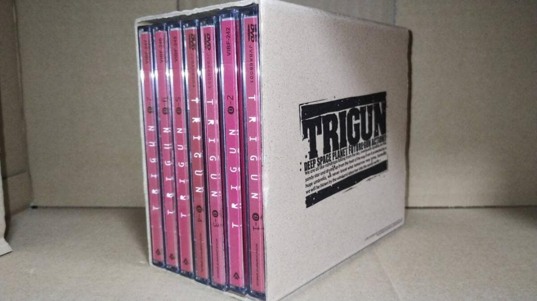 トライガン TRIGUN 全7巻セット　BOX付
