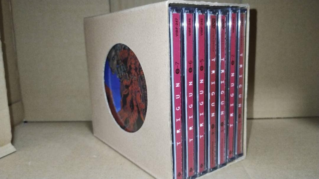 トライガン TRIGUN 全7巻セット　BOX付