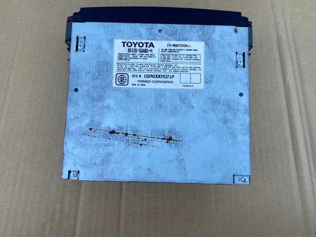 セルシオ UCF30/UCF31 純正 マークレビンソン DVDチェンジャー