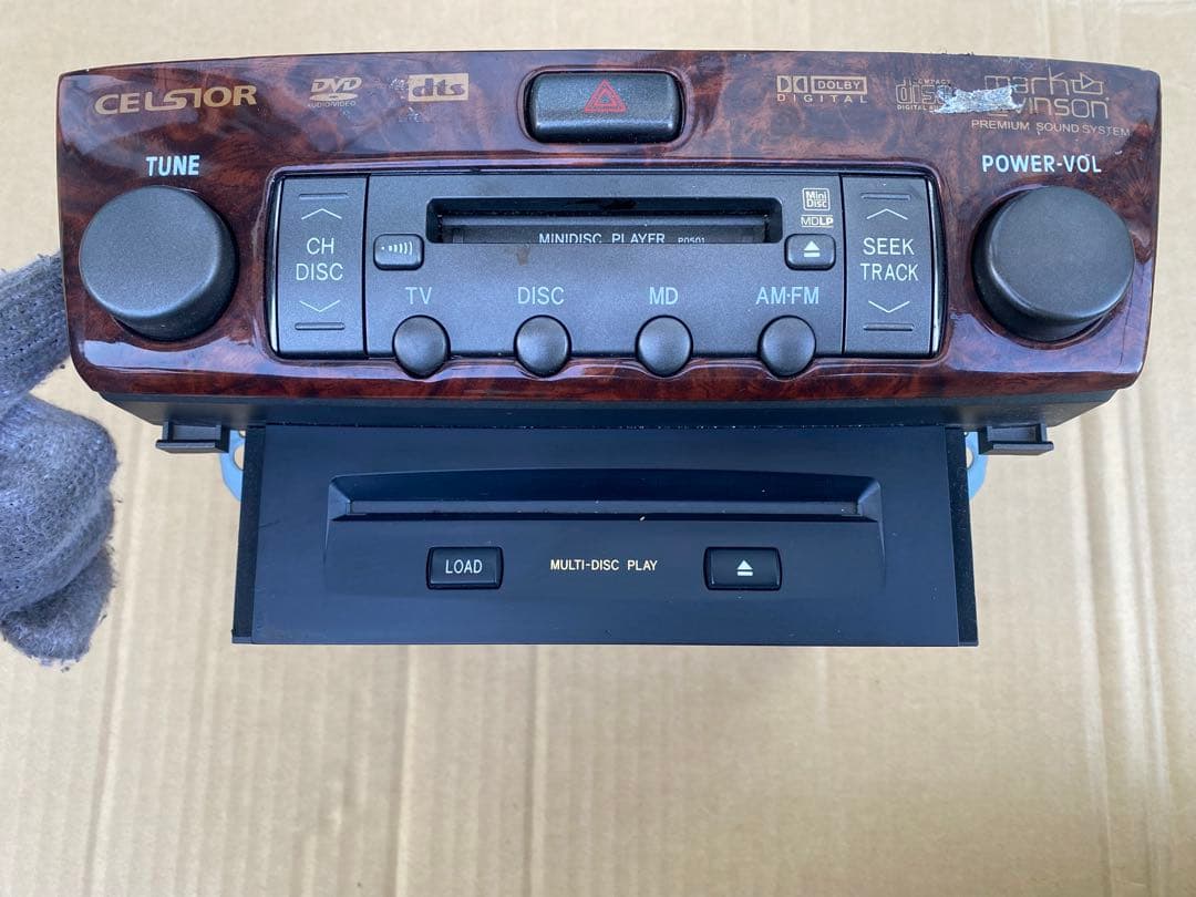 セルシオ UCF30/UCF31 純正 マークレビンソン DVDチェンジャー