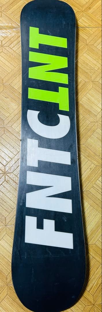 【FNTC TNT】スノーボード 157cm ブラック×グリーン