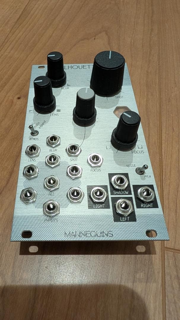 Mannequins / Silhouette モジュラーシンセ