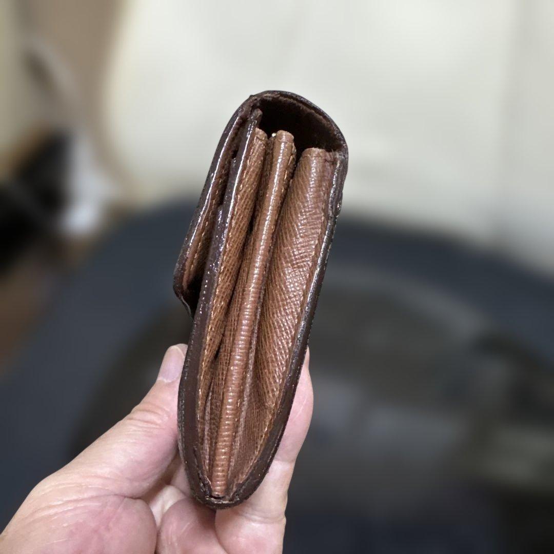 ⑩☆優良品♪カード10枚タイプ☆サラ長財布