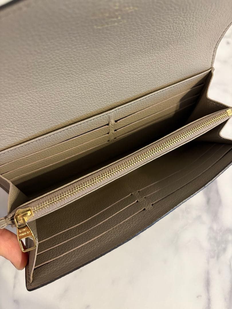 LOUIS VUITTON アンプラント ポルトフォイユ・サラ 長財布