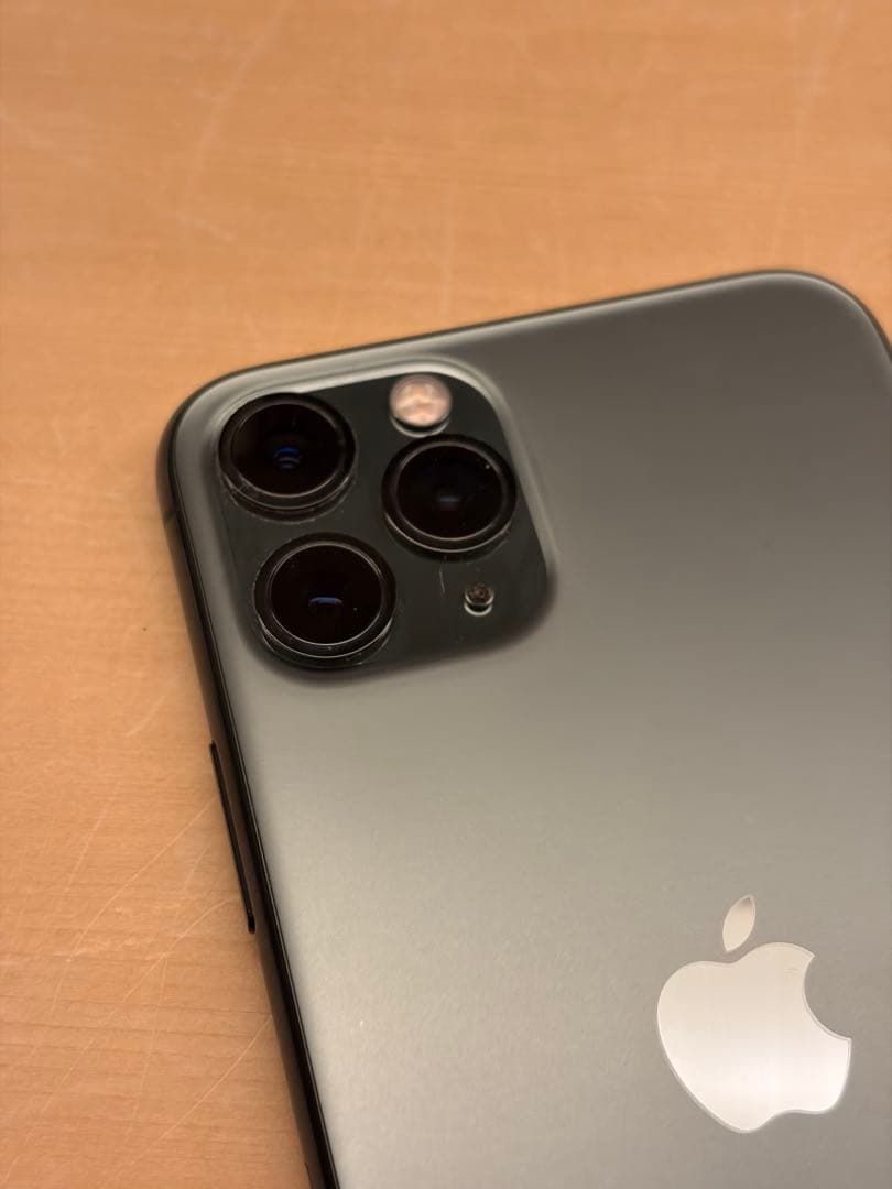 iPhone 11 Pro ミッドナイトグリーン256GB SIMフリー 本体