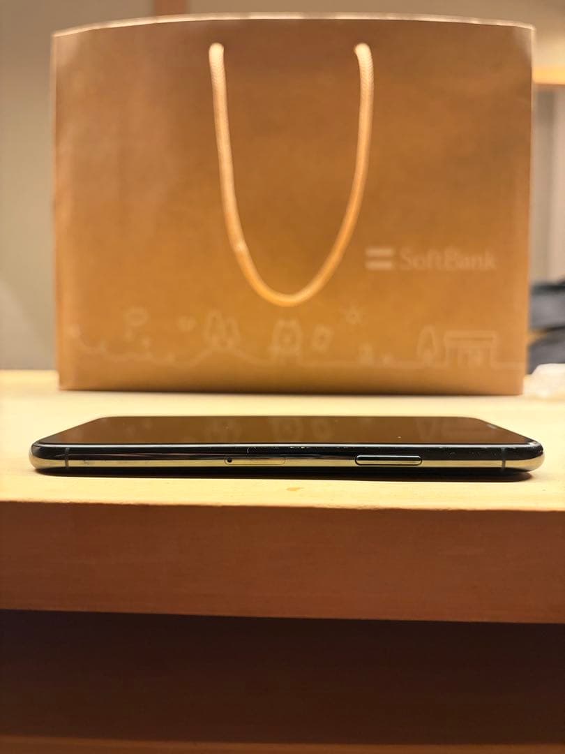 iPhone 11 Pro ミッドナイトグリーン256GB SIMフリー 本体