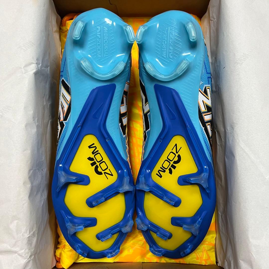 18 ナイキ マーキュリアル ヴェイパー 15 エリートKM FG