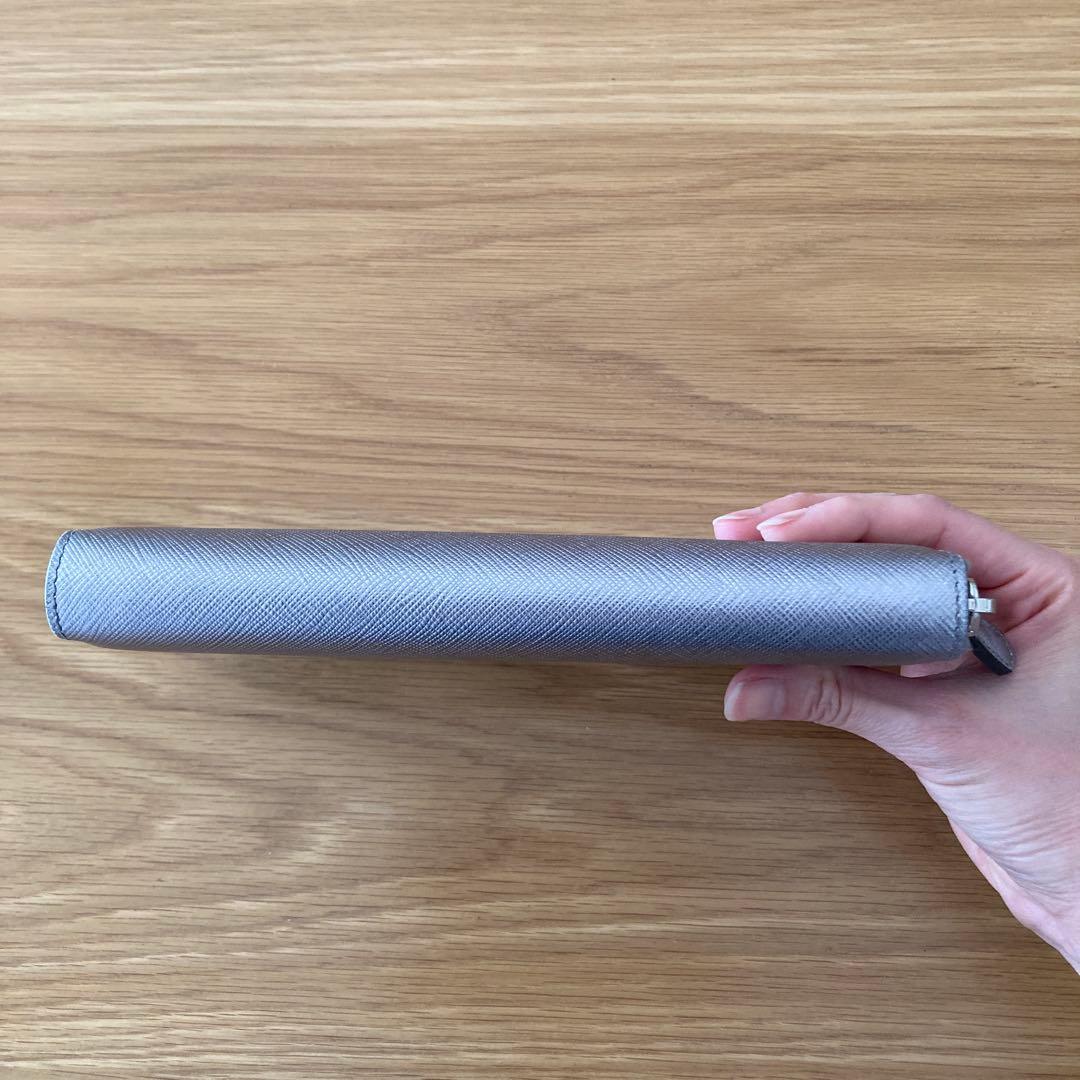 値下げPRADA サフィアーノレザー 長財布 シルバー