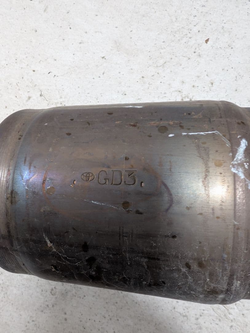 プリウス　20系 触媒 GD3 EA6