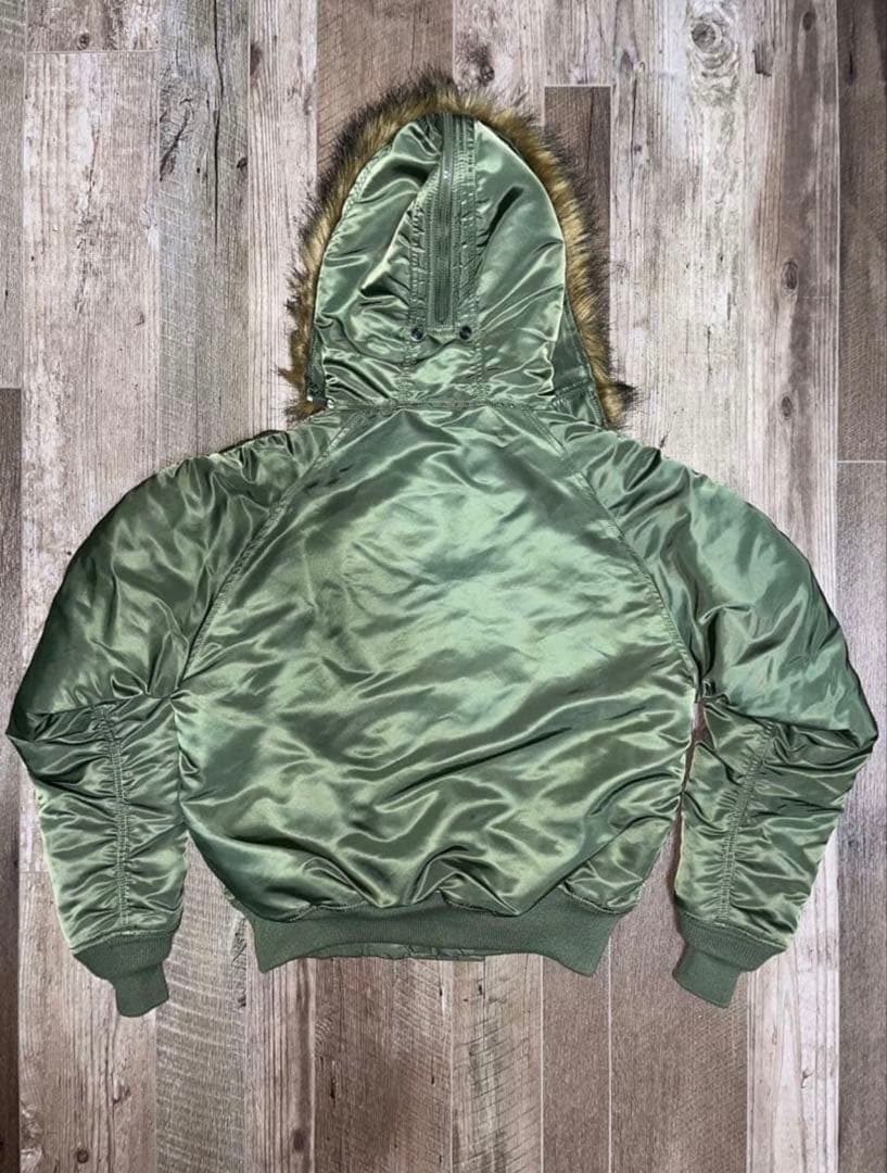 ALPHA INDUSTRIES ミリタリージャケット N2B