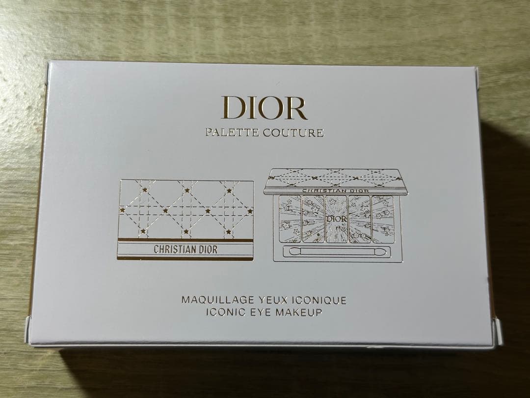 ディオール　クリスマスコフレ　アイシャドウ　パレット　2025
