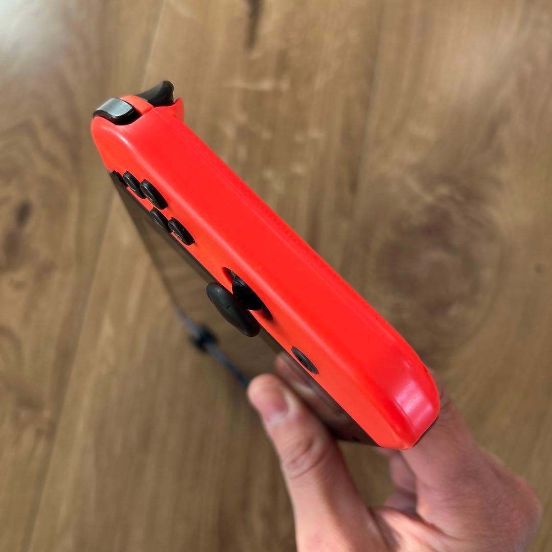 Nintendo Switch本体セット　任天堂　ジョイコン付き