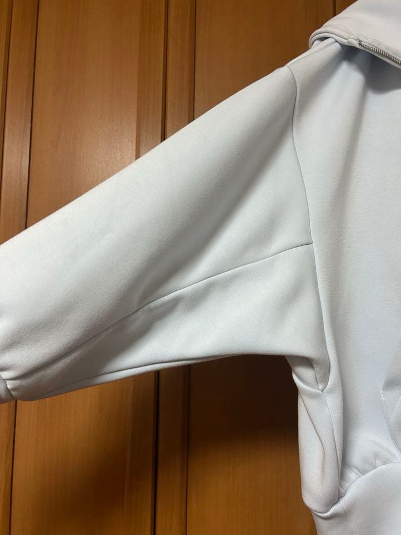 SNIDEL エンブレムボンディングパーカー ライトブルー