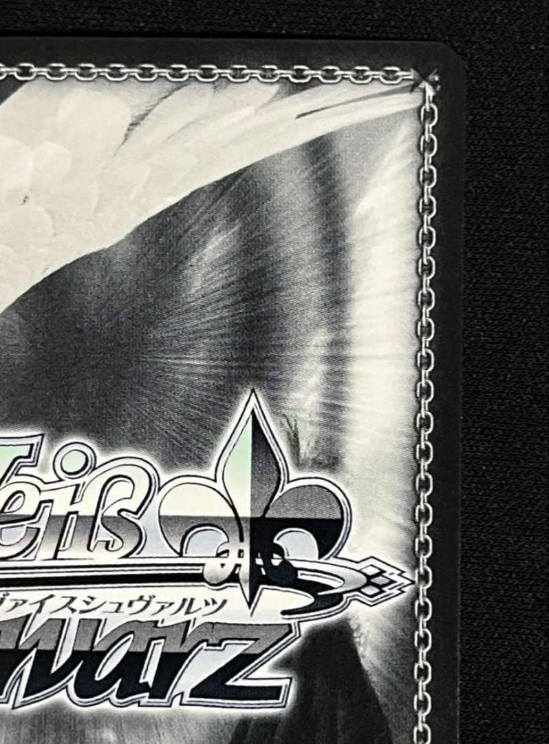 【勝利の女神:NIKKE】紅蓮：ブラックシャドウ サイン　ヴァイスシュヴァルツ