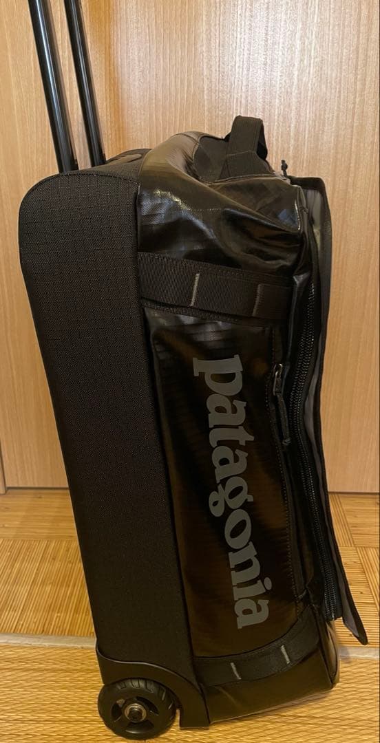 パタゴニア ブラックホール ウィールド ダッフル 40L ブラック