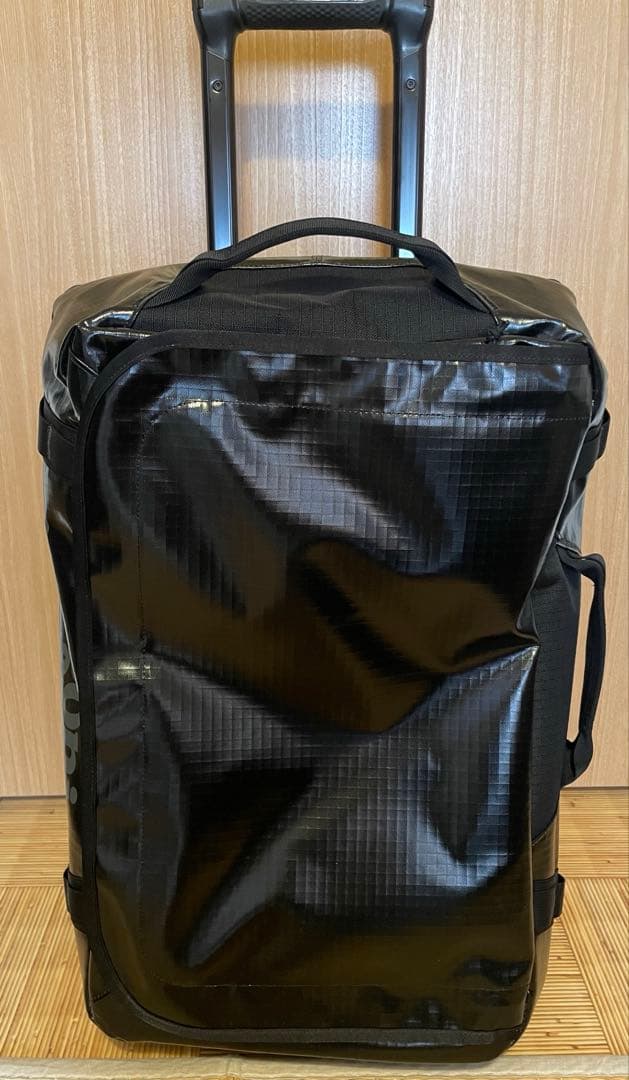 パタゴニア ブラックホール ウィールド ダッフル 40L ブラック