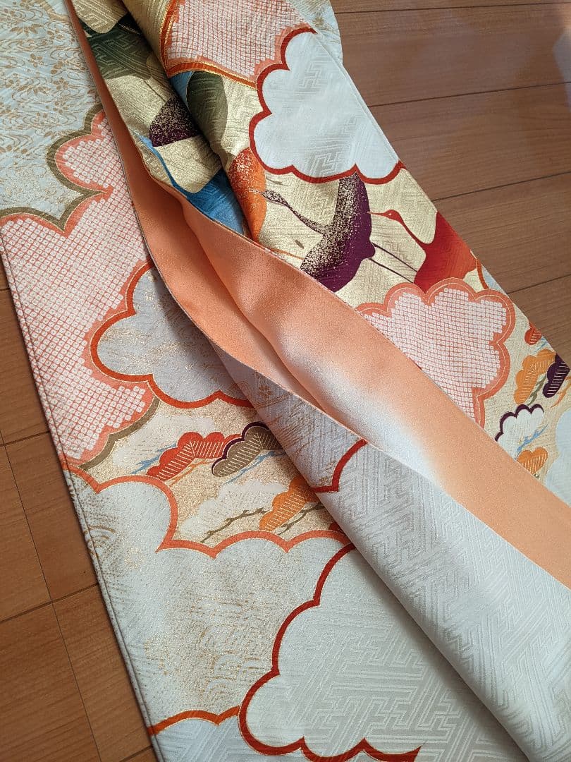 ✨特選お誂え お振袖【駒刺繍 雲取り飛鶴文 金彩　正絹】結婚式 卒業式 成人式