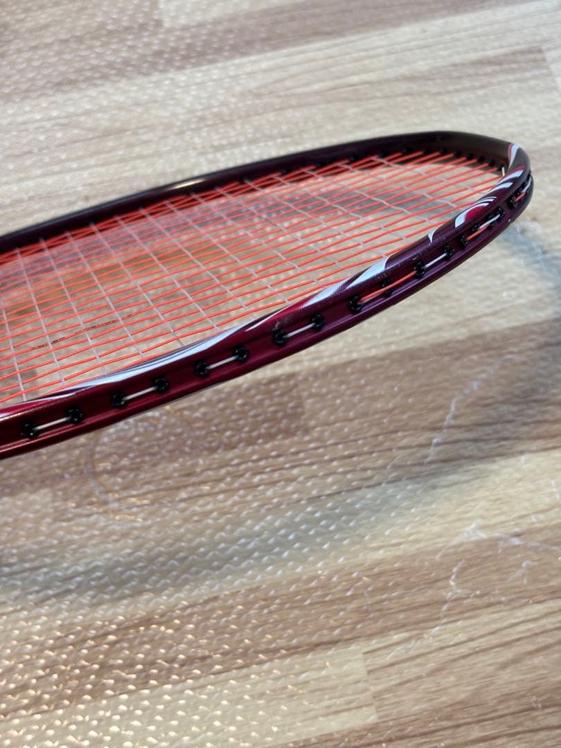 ヨネックス アストロクス100ZZ 4UG5バドミントンラケット エアロバイト