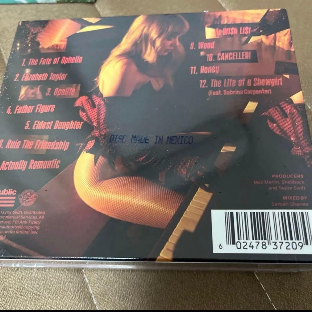 THE LIFE OF A SHOWGIRL US限定Deluxe CD