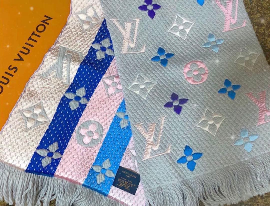 Louis Vuitton マフラー エシャルプロゴマニアレインボー