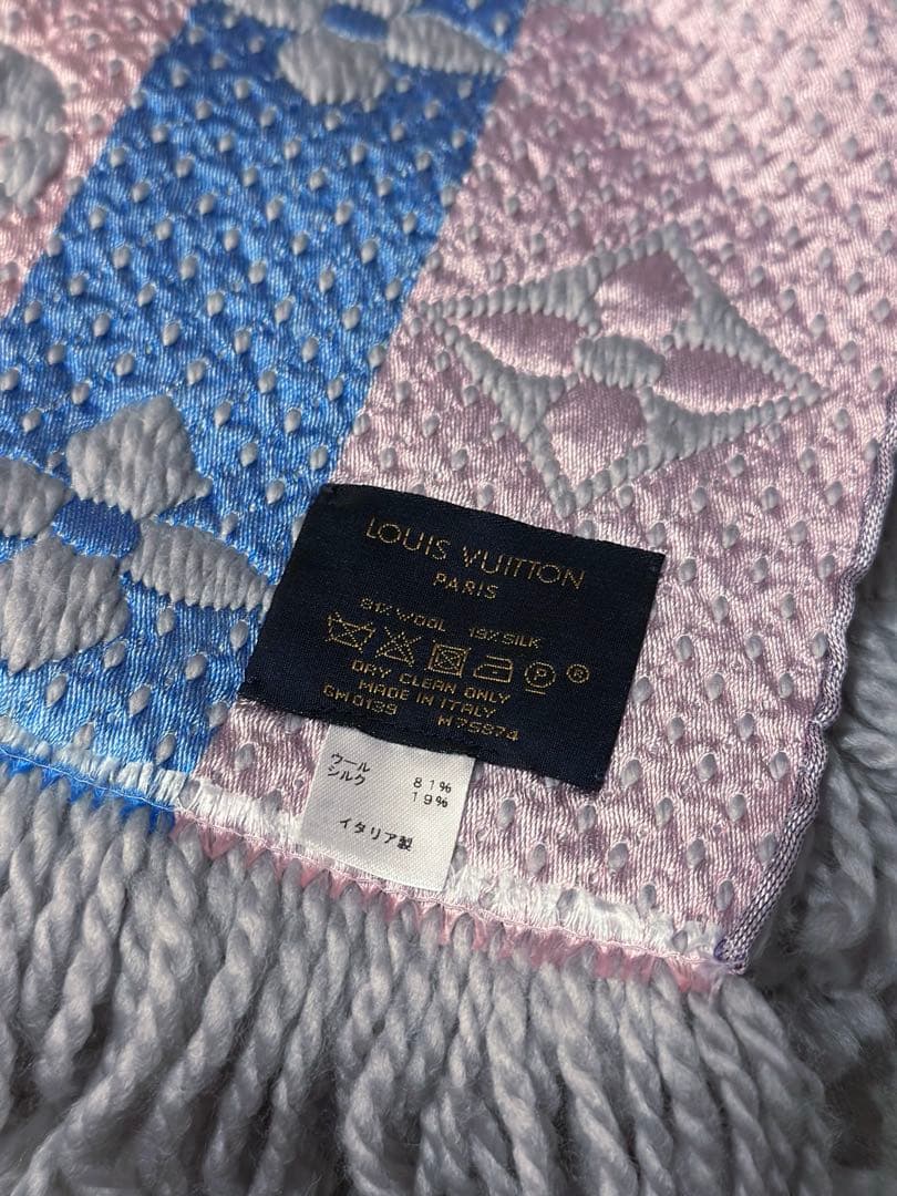 Louis Vuitton マフラー エシャルプロゴマニアレインボー