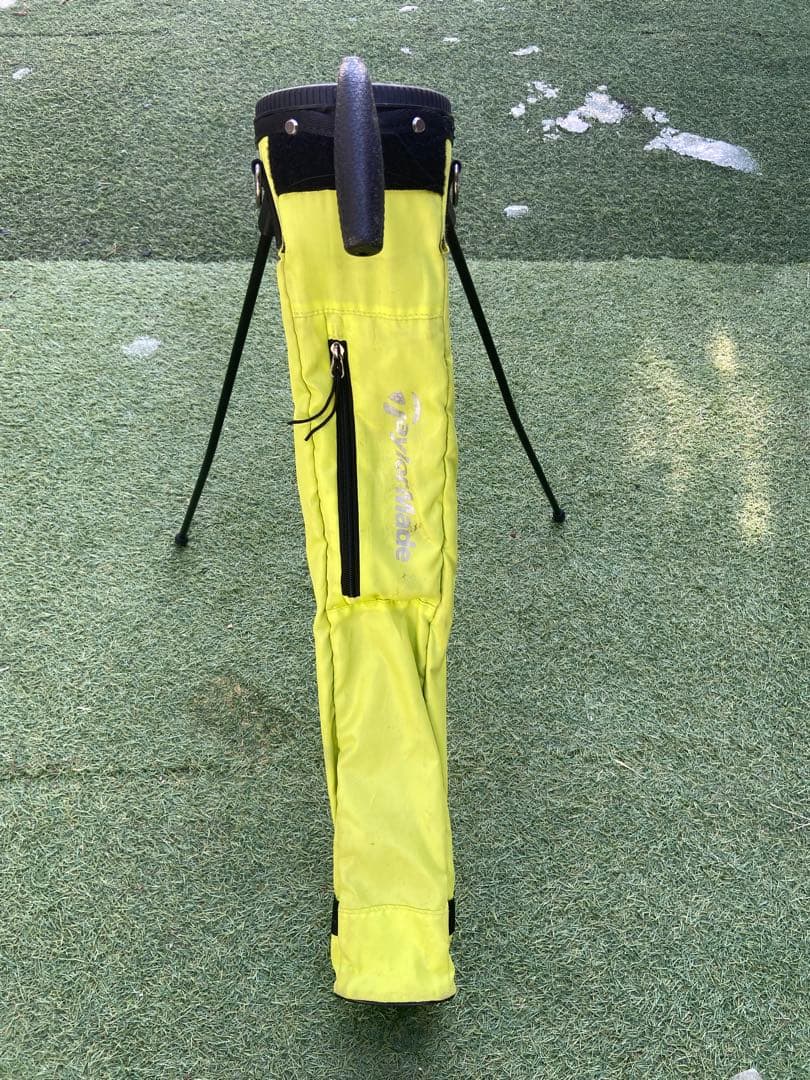 テーラーメイド　セルフスタンドバッグ　おまけ付き