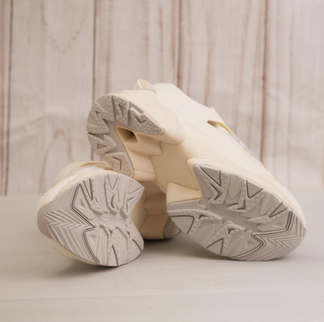 コ*リ様 美品 Reebok INSTAPUMP FURY 95 23cm