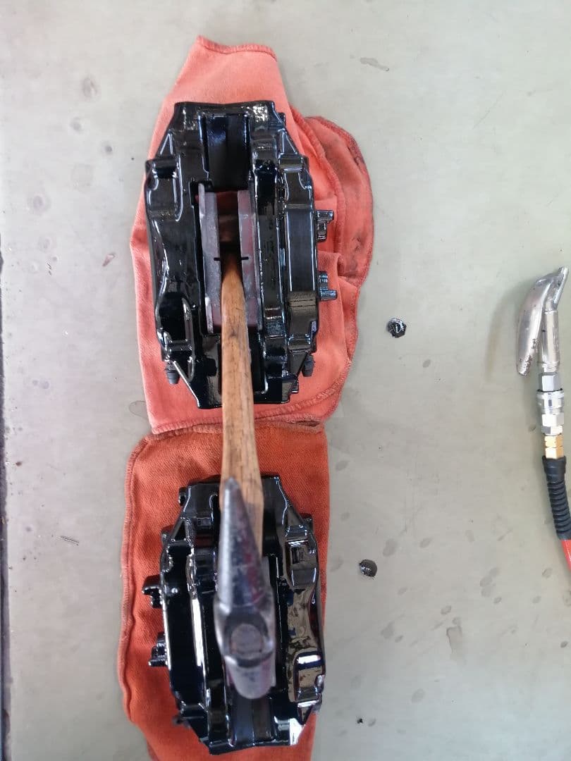 ホンダインテグラDC5 フロントbrembo キャリパーディクセルスリットロータ