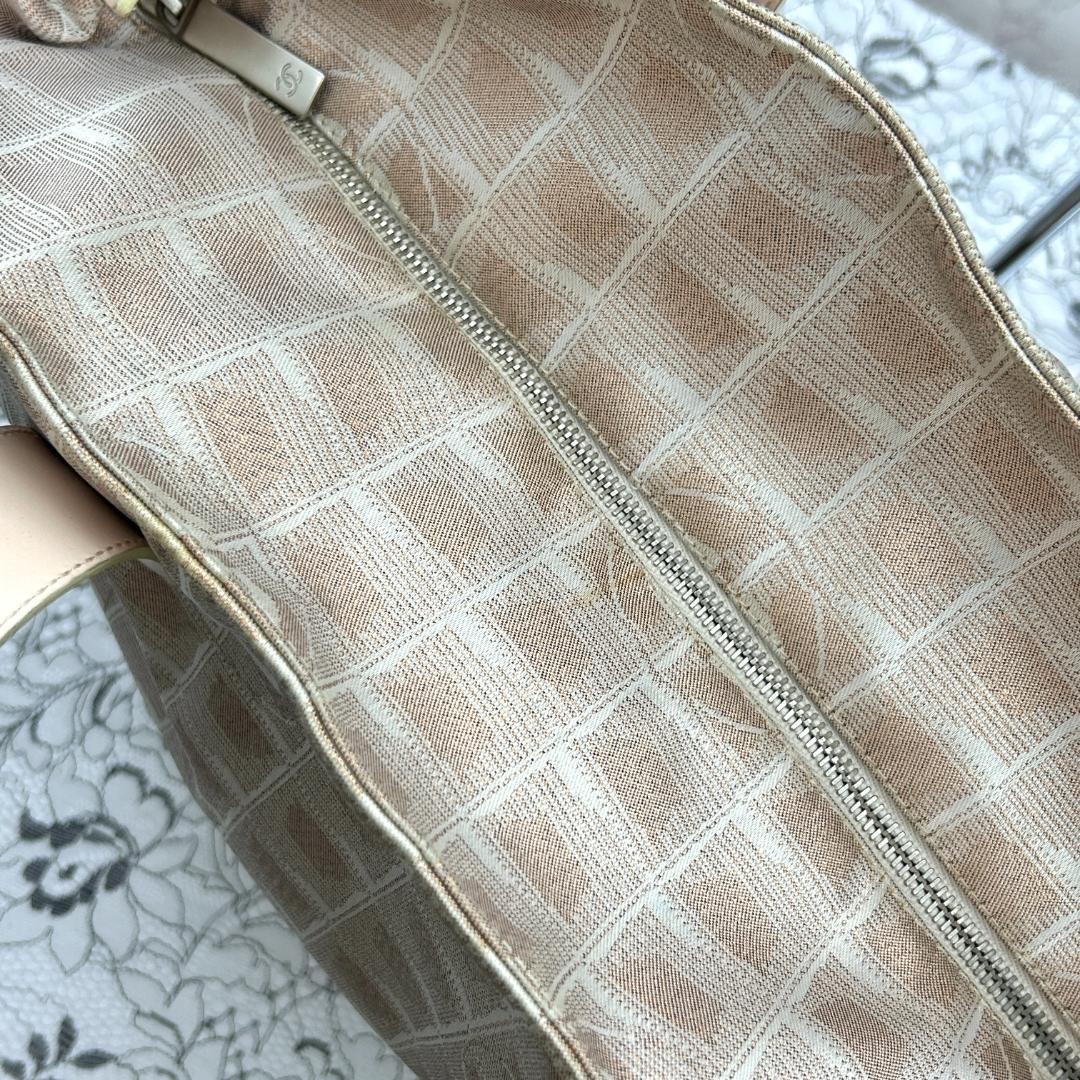★美品★　CHANEL　シャネル　ニュートラベルライン トートバッグ　GM