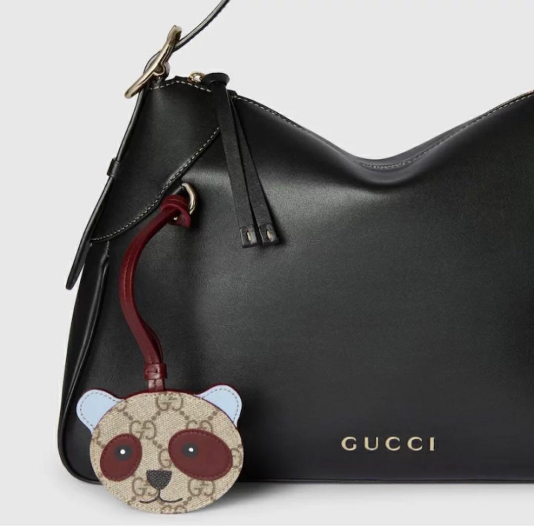 グッチ GUCCI レディース パンダ シェイプ バッグ チャーム 正規品