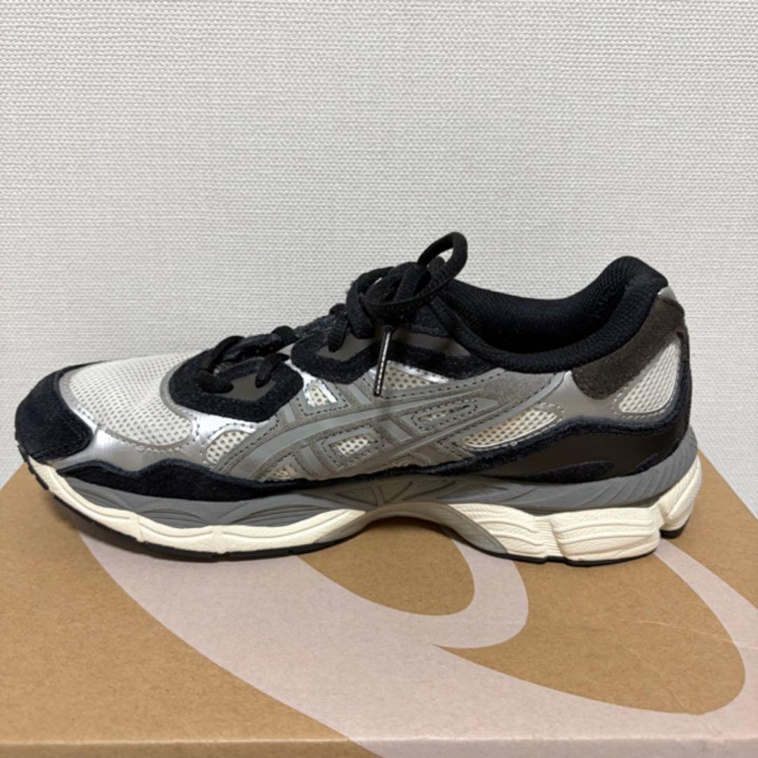 【ASICS　アシックス】GEL-NYC ゲル-エヌワイシー　24.5㎝