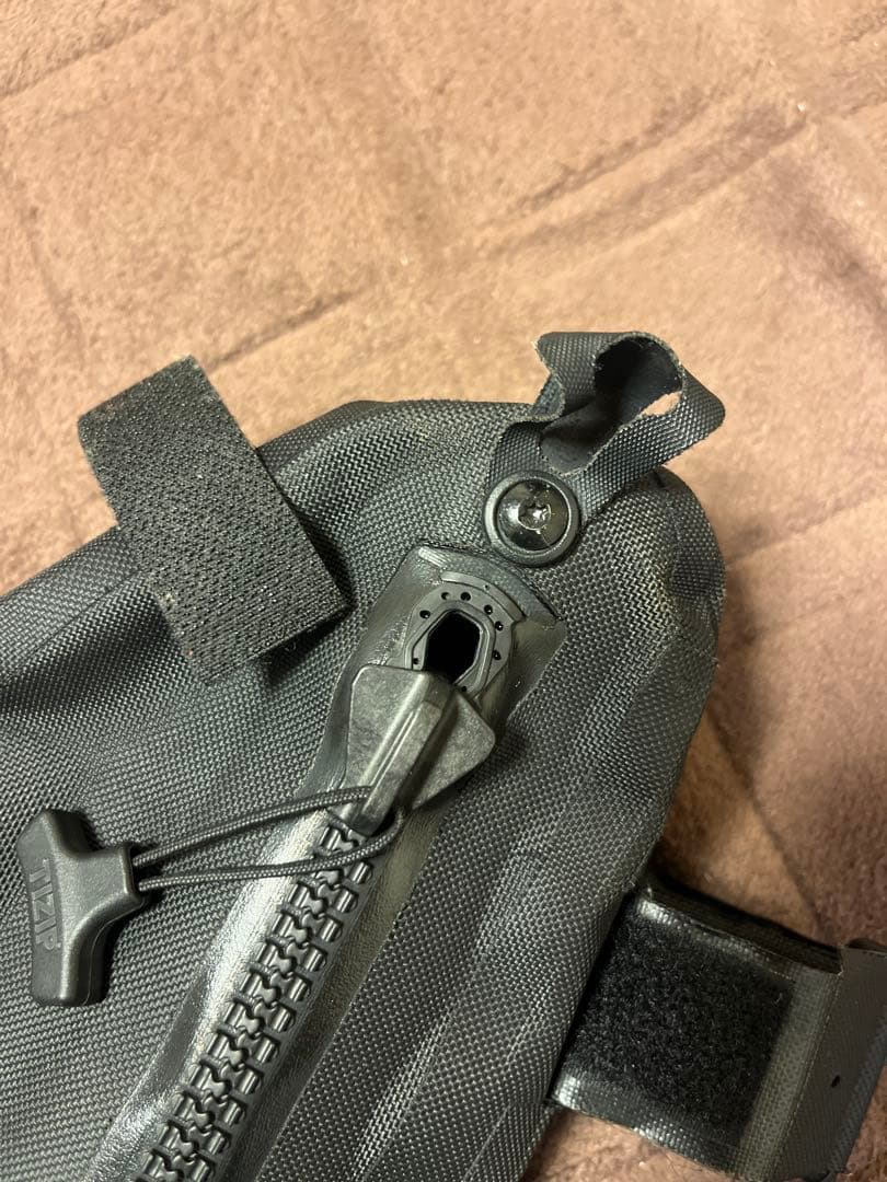 オルトリーブ　フレームバッグ Limited Black Edition