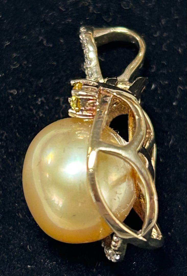 大粒 南洋白蝶真珠 パールペンダントトップ シャンパンゴールド