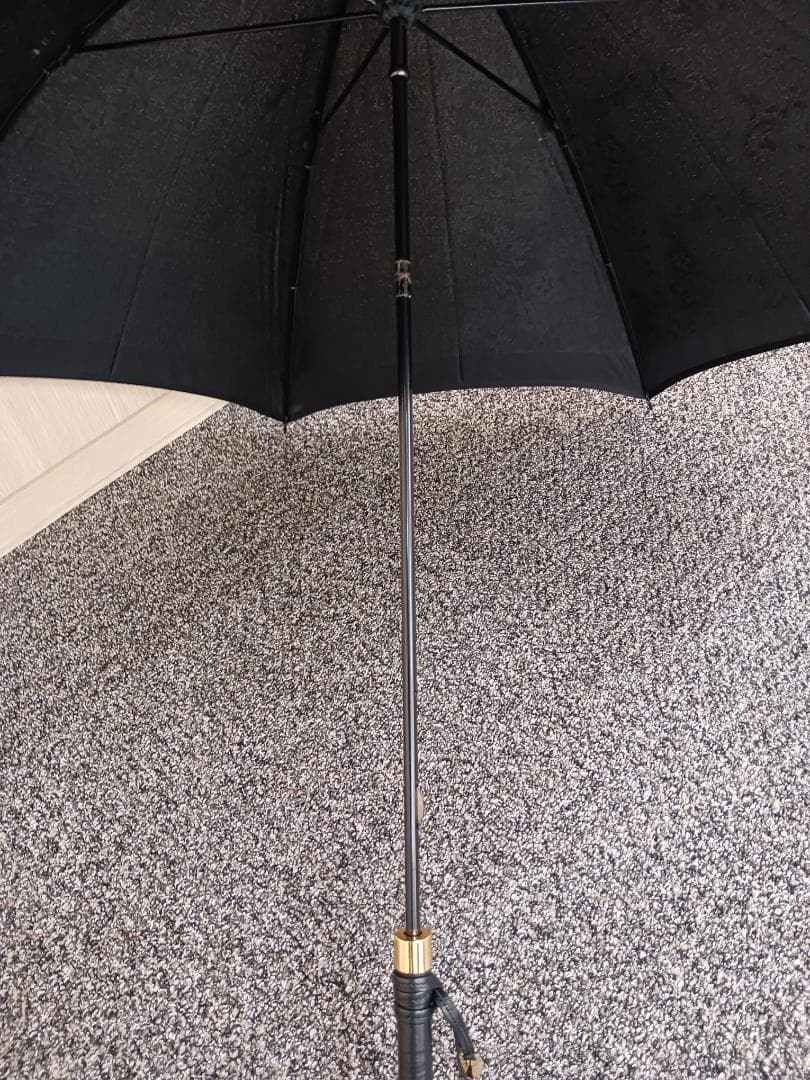 〔値下げ‼〕銀座和光　WAKO長傘　婦人用　持ち手皮　金の飾り付き 未使用　黒
