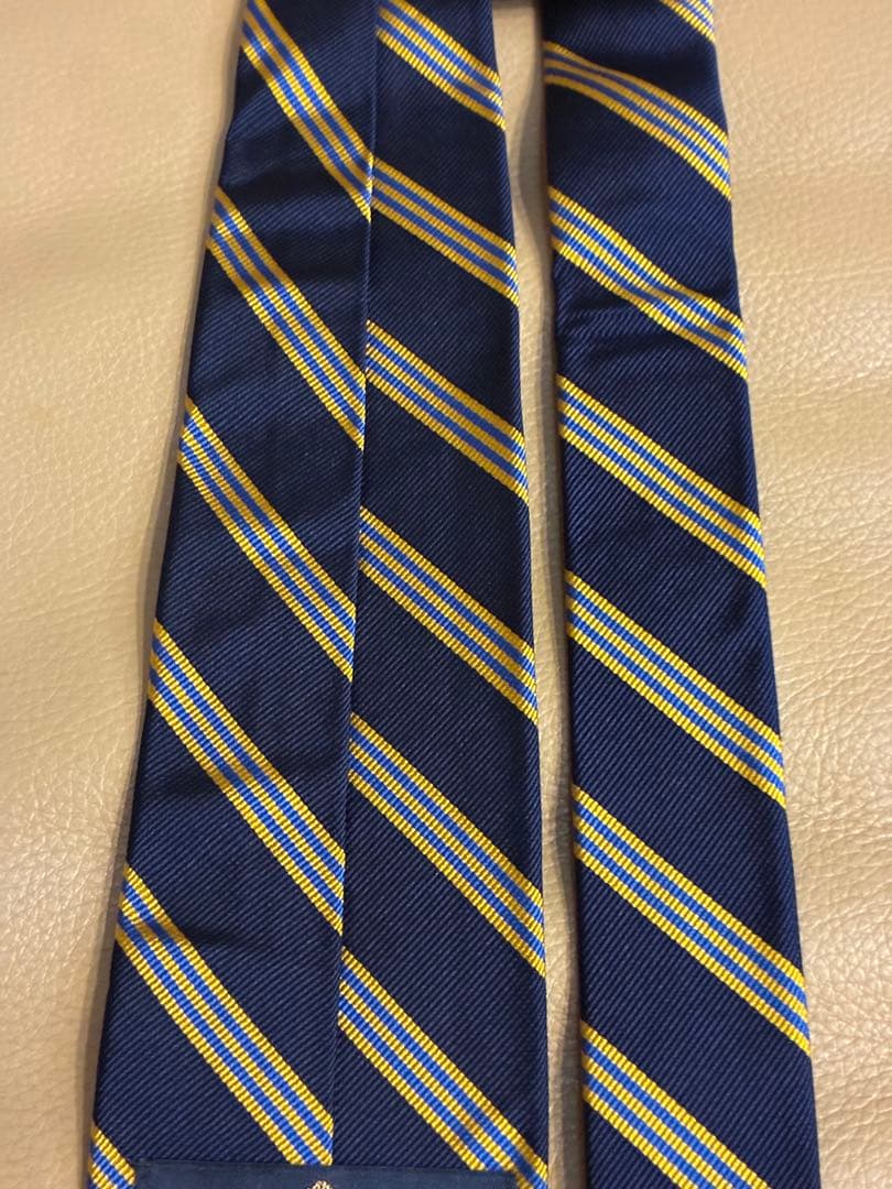 16&kika【美品】ブルックスブラザーズ　レジメンタル