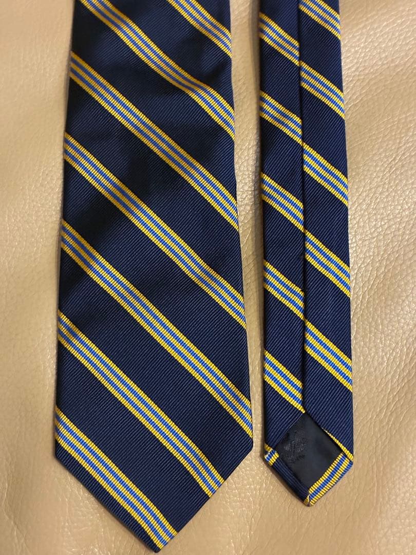 16&kika【美品】ブルックスブラザーズ　レジメンタル