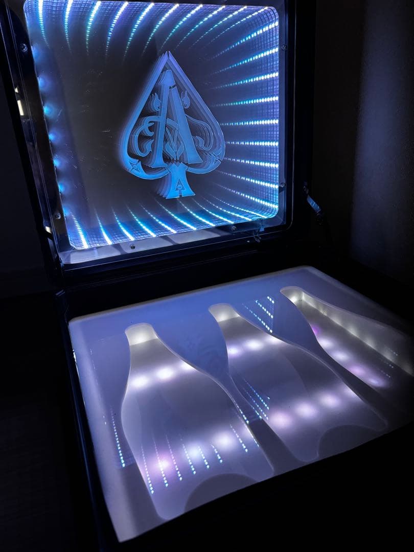 シャンパン ケース LED アルマンド アタッシュケース