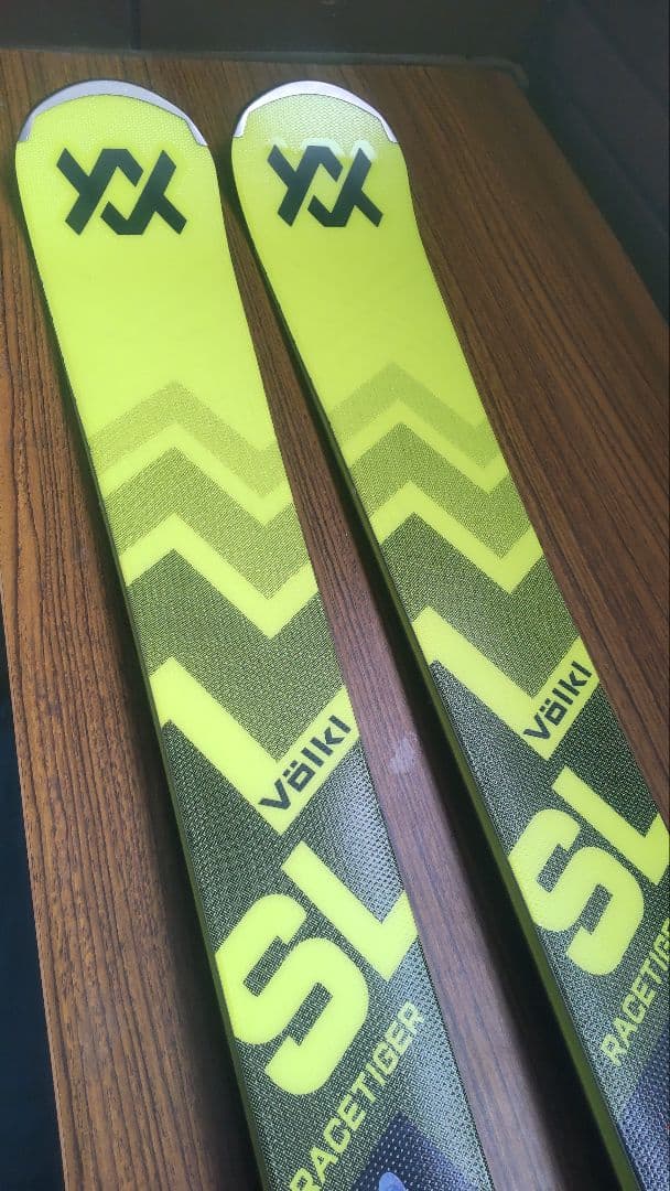 Völkl Racetiger SL スキー 13