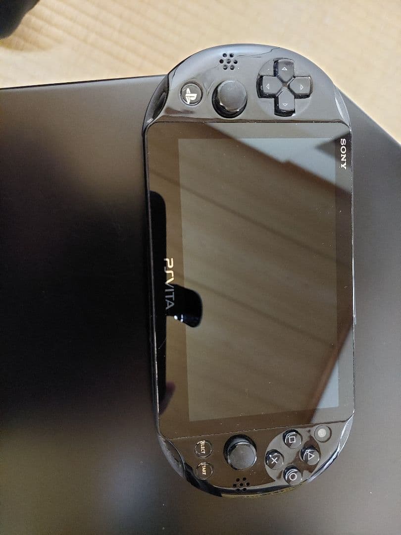 PSVITA本体とソフト
