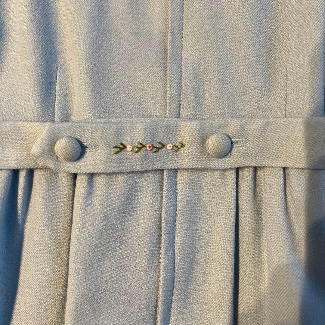 美品　白金よつば　スモッキングワンピース