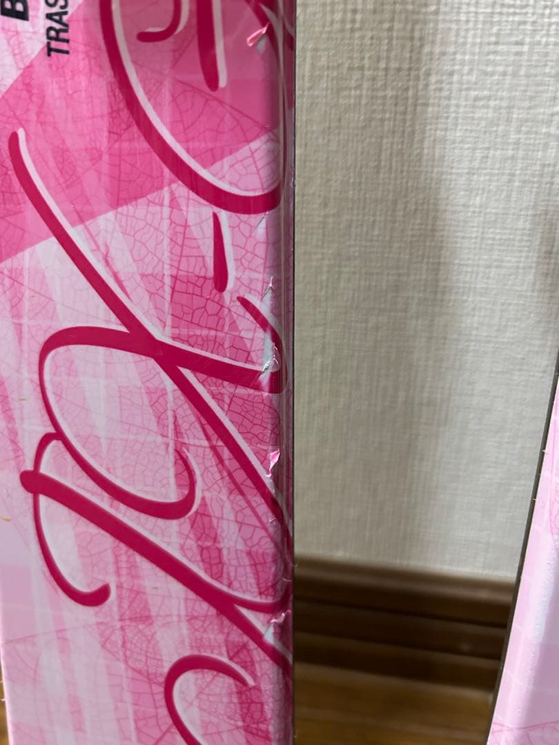 ジュニア　ピンクデザイン スキー板 、ポール、スキー靴セット