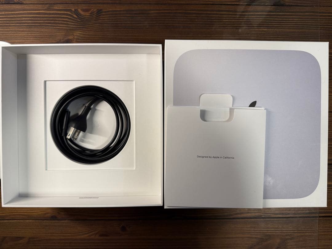 Mac mini M1 (2020) / メモリ8GB / SSD 256GB