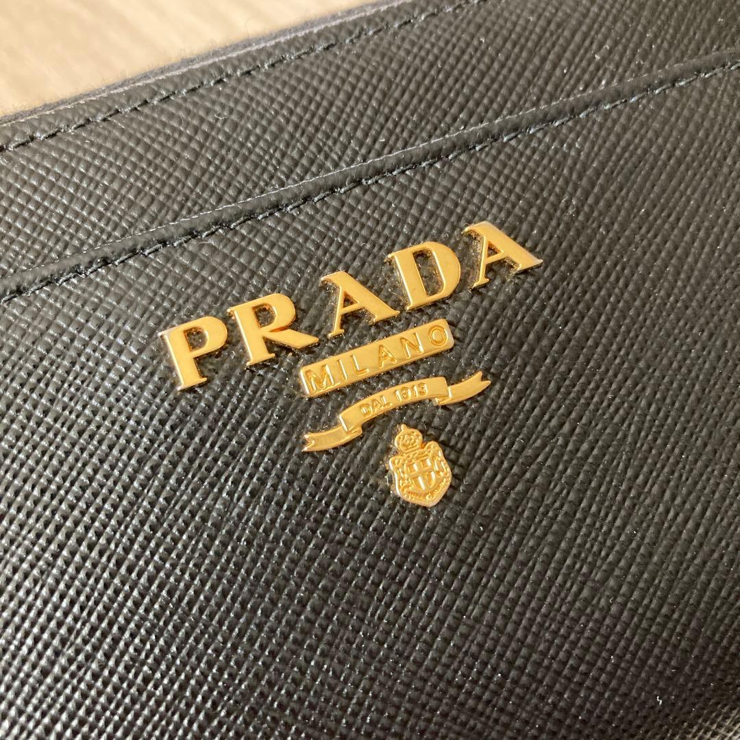 PRADA キーリング付キーケース　ケース