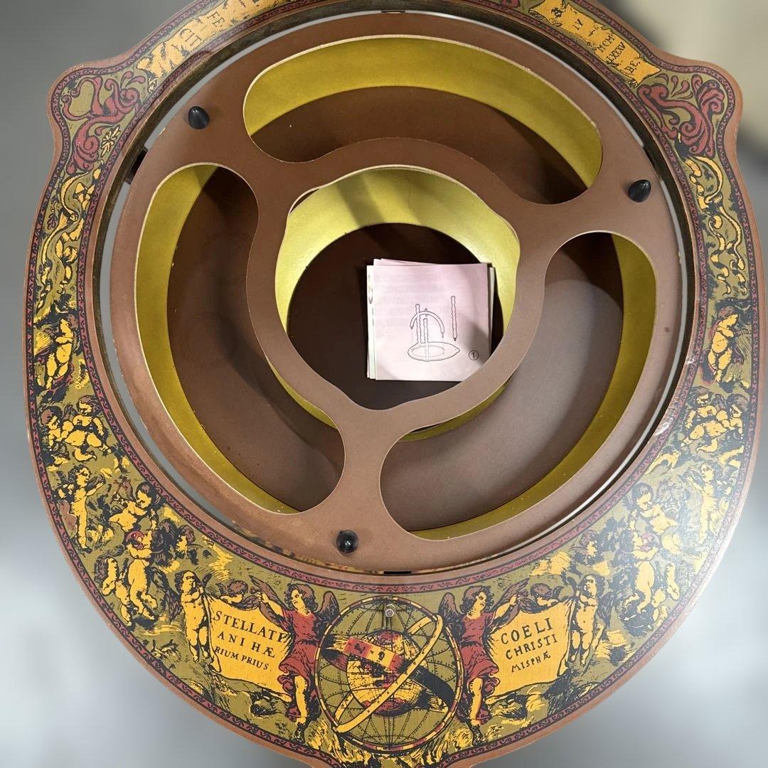 ☆激安‼️ イタリア製 地球儀のモチーフがお洒落なワインラック キャスター付