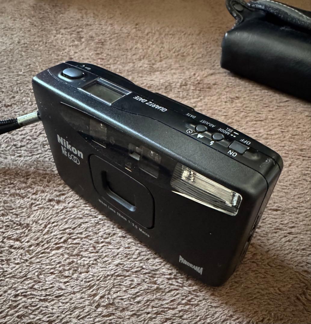 Nikon AF600 コンパクトフィルムカメラ　ニコンミニ