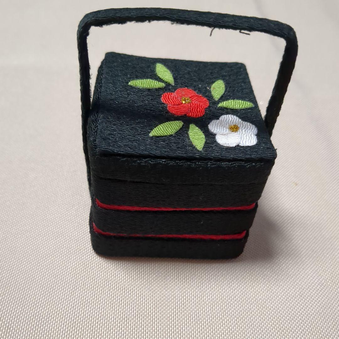 ちりめん細工　　おせち　料理　籠盛など　11点　（12月7日　4点追加しました）