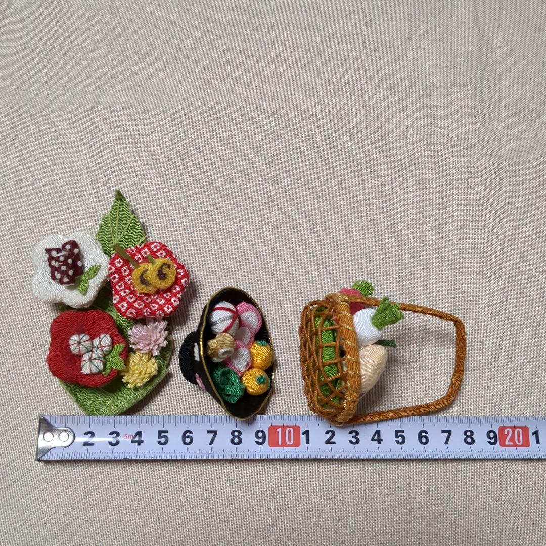 ちりめん細工　　おせち　料理　籠盛など　11点　（12月7日　4点追加しました）