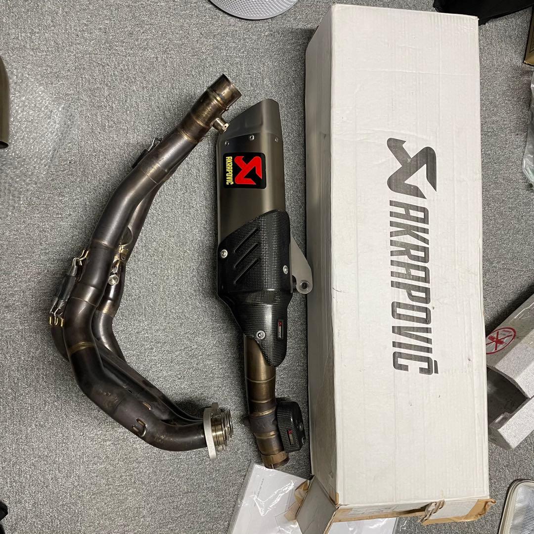 YZF-R6 （bn6）Akrapovic フルエキゾーストマフラー