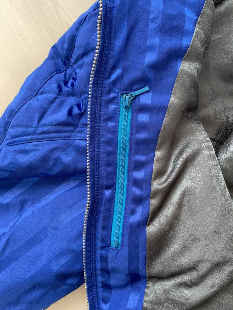 サロモン　スキーウェア　モーグルジャケット　SALOMON　新品タグ付　日本製