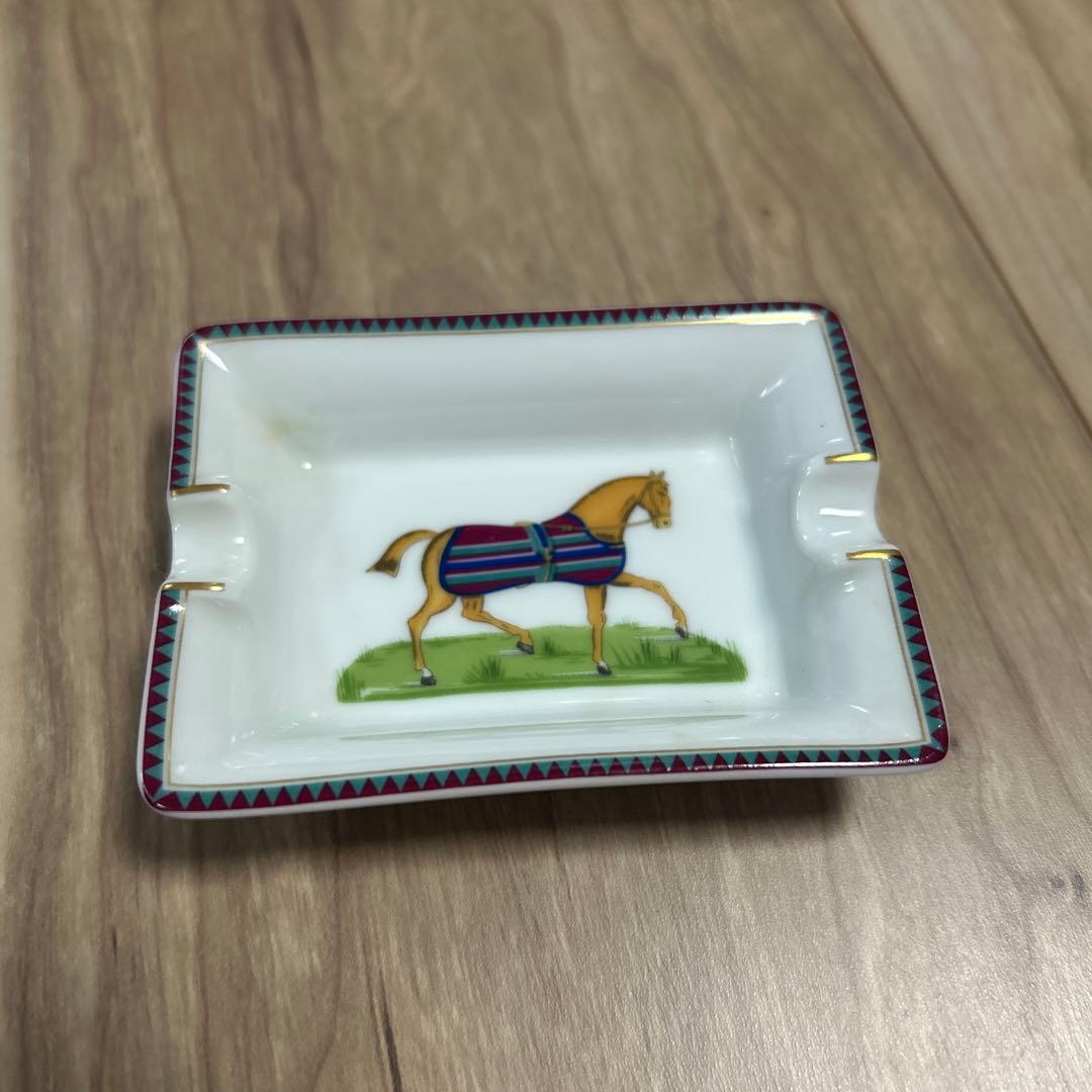 HERMES 馬のイラスト 置き型灰皿